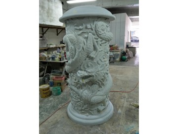 客製泥塑(龍柱)