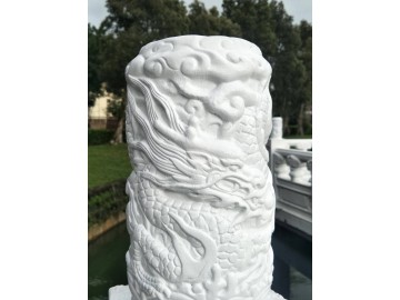 大湖及碧湖兩公園的龍柱頭